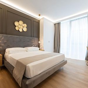 Toledo Relais Suites - By Pera Rooms Collection